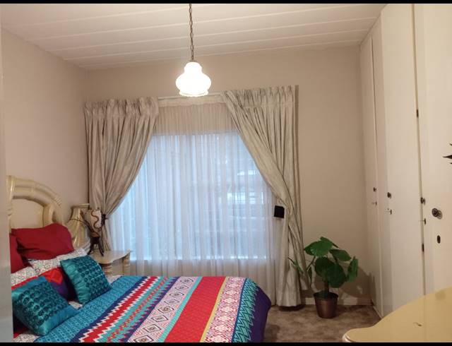 2 BEDROOM FLAT FOR SALE IN VANDERBIJLPARK CE 3